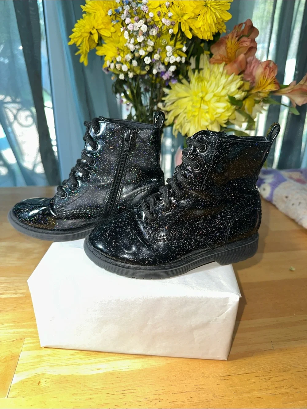 🤩Girls' Black Glitter Lace-Up Ankle Boots - Sparkle Finish. 🎁3